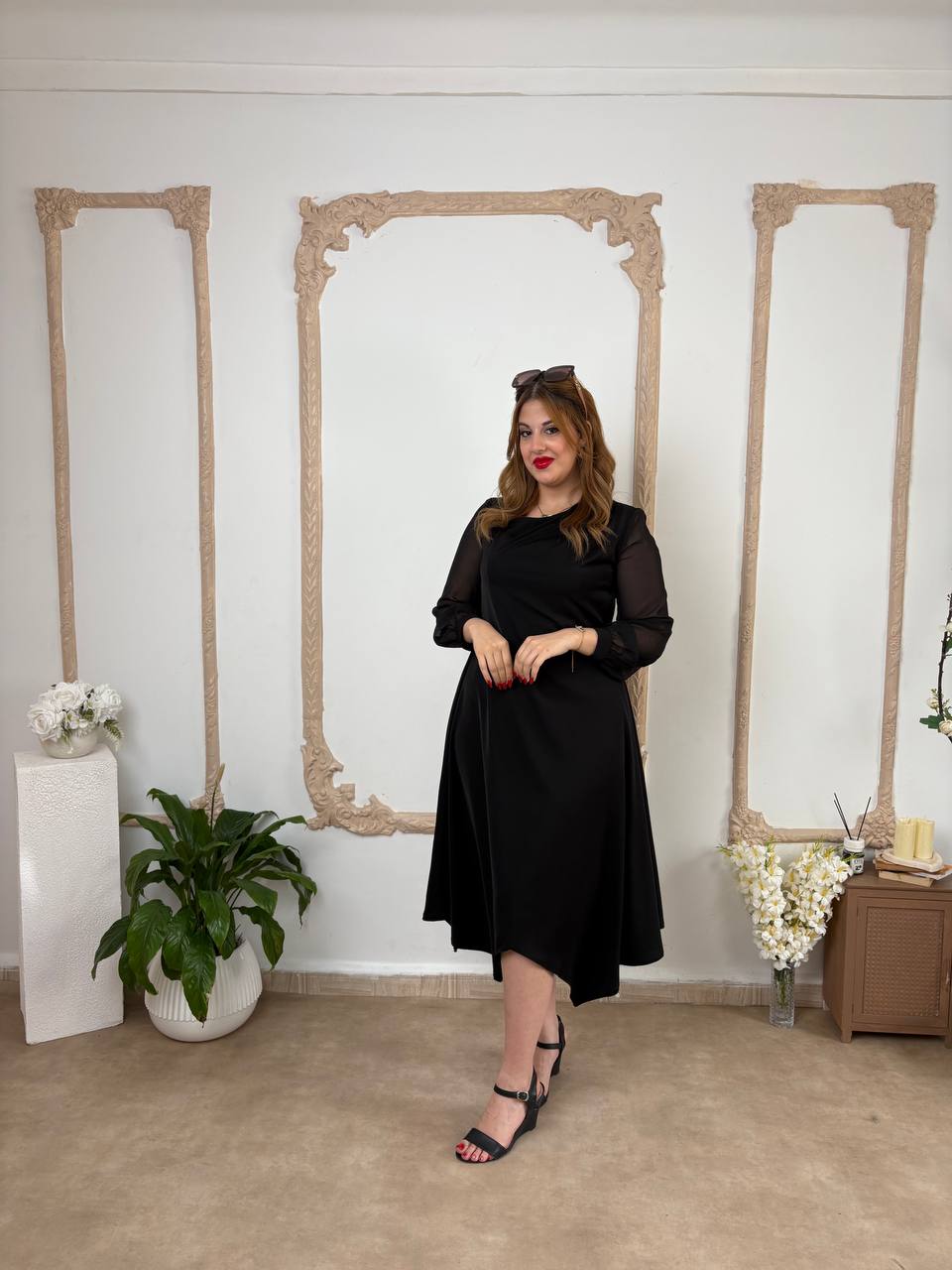 ROBE NOIR MANCHES FOULARD