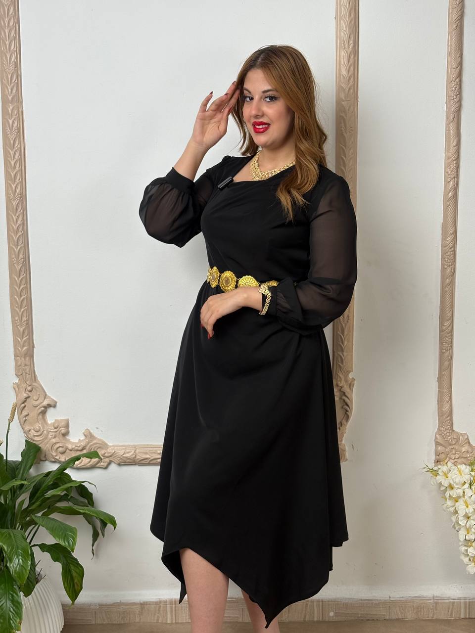 ROBE NOIR MANCHES FOULARD