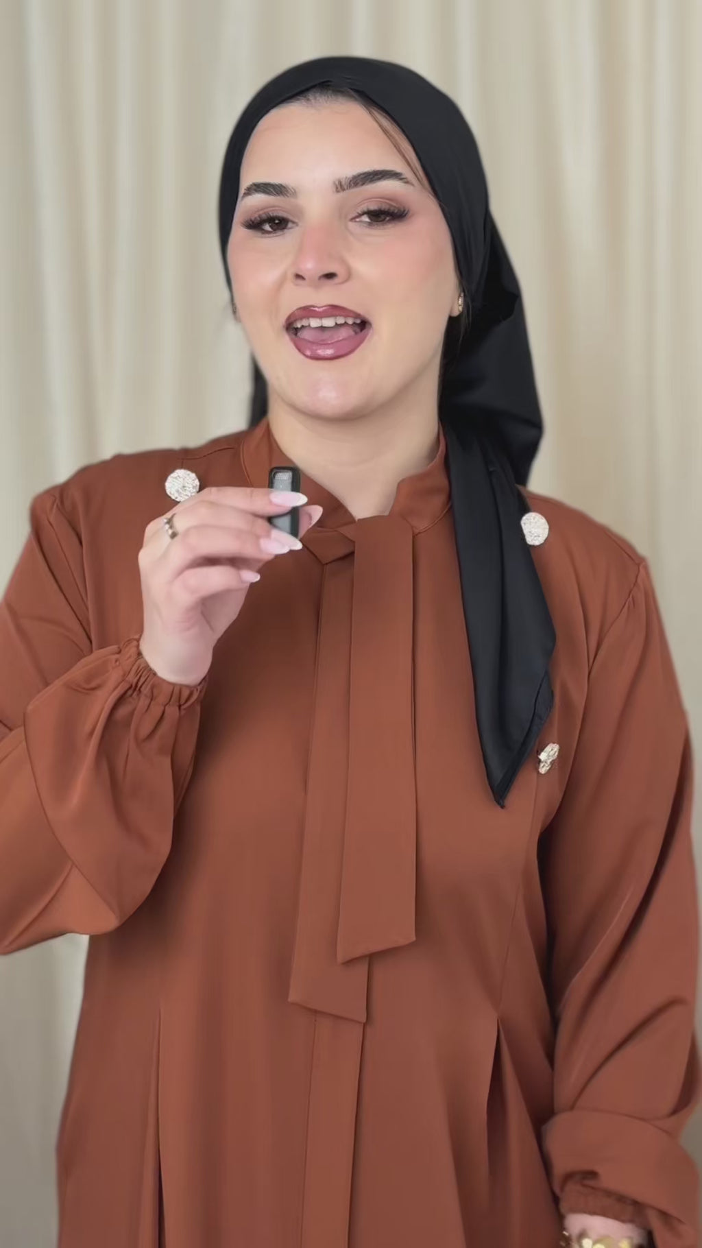ROBE HIJAB CRAVATE